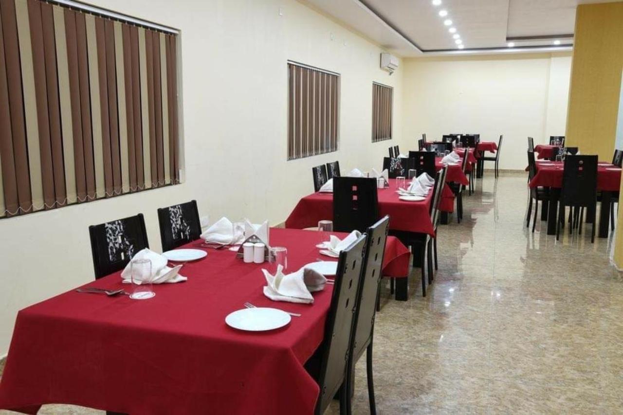 Hotel Mariya International Bodh Gaya Exterior photo
